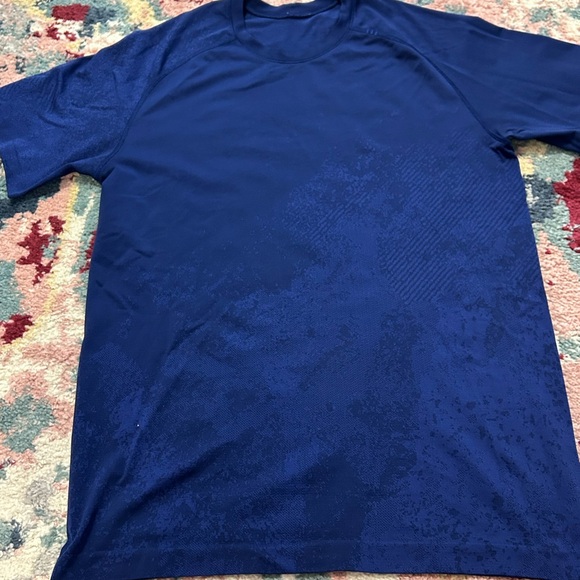 Lululemon Mental Vent Tech Tee - Picture 1 of 2